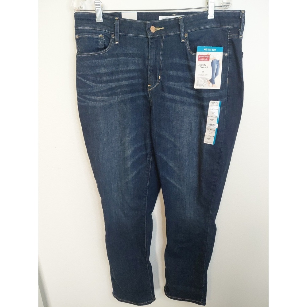 Signature Levi Strauss Women's Mid Rise Slim Modern Jeans US 14S W32 L28 NWT